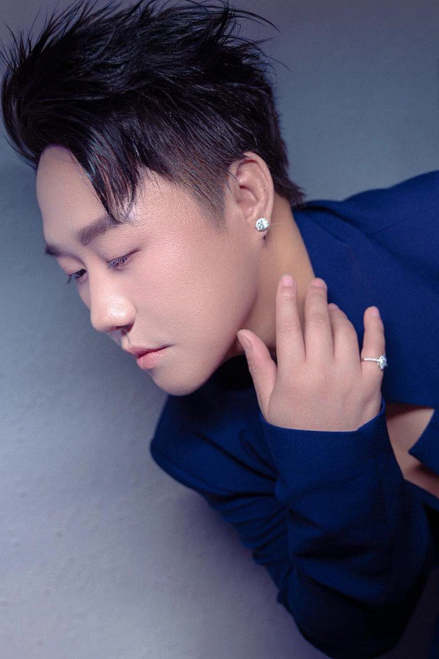 Trung Quân Idol là ai?