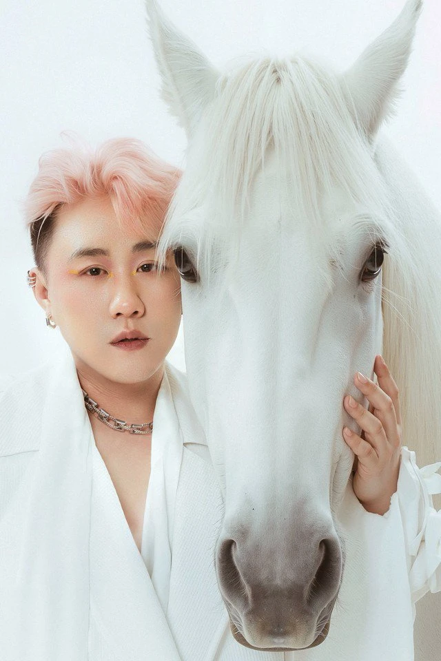 Trung Quân Idol là ai?