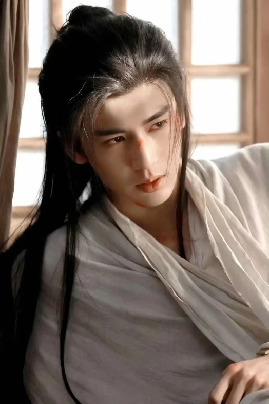 Trương Lăng Hách bị AI thay thế