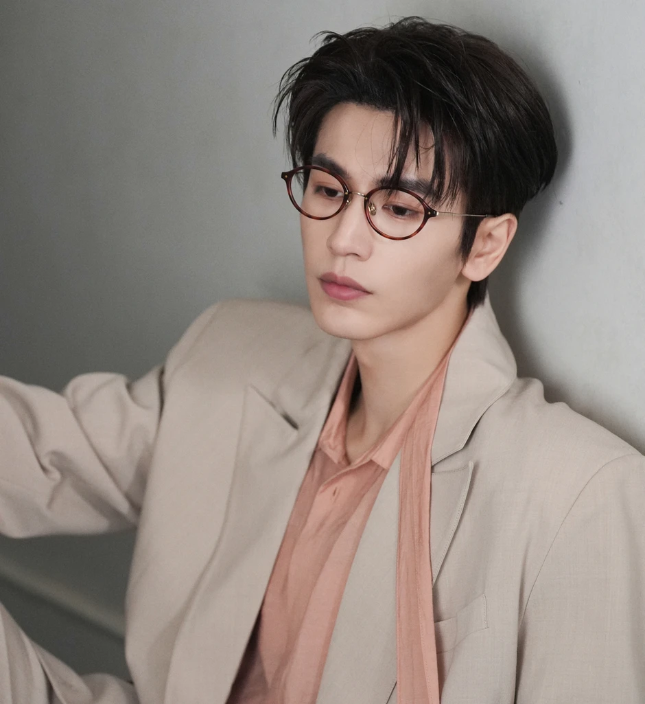 Trương Lăng Hách bị AI thay thế