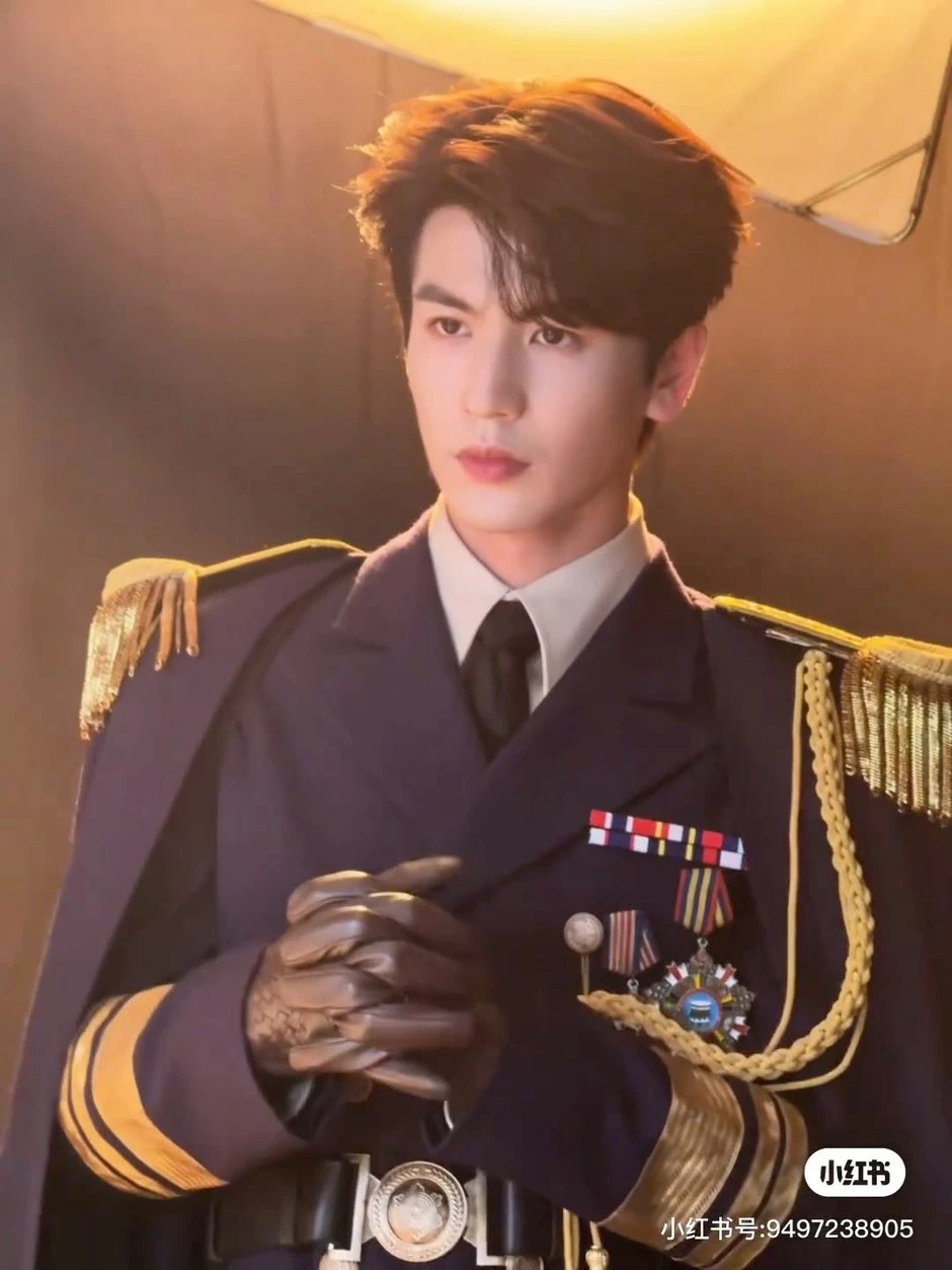 Trương Lăng Hách buộc phải đổi nghề Trương Lăng Hách buộc phải đổi nghề