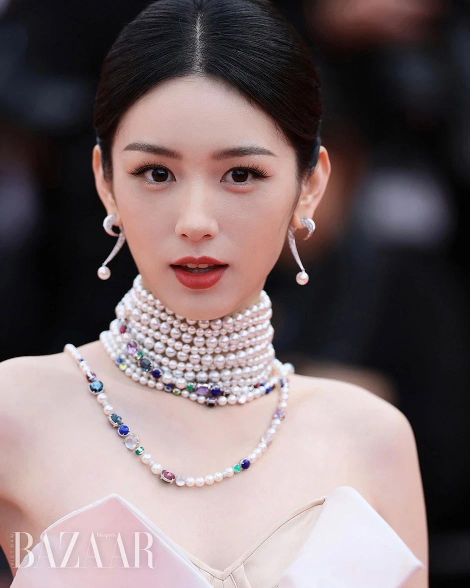 Tứ đại mỹ nhân thế hệ mới đẹp nhất Trung Quốc: Vương Sở Nhiên đỉnh miễn bàn, 1 người bị chê không xứng đáng