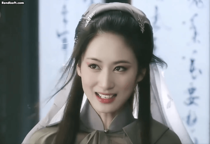 Từ ngày biết mỹ nhân này mới hiểu "thiên sinh mị cốt" là gì: Ánh mắt chưa nhìn đã say, bờ môi quyến rũ tột độ