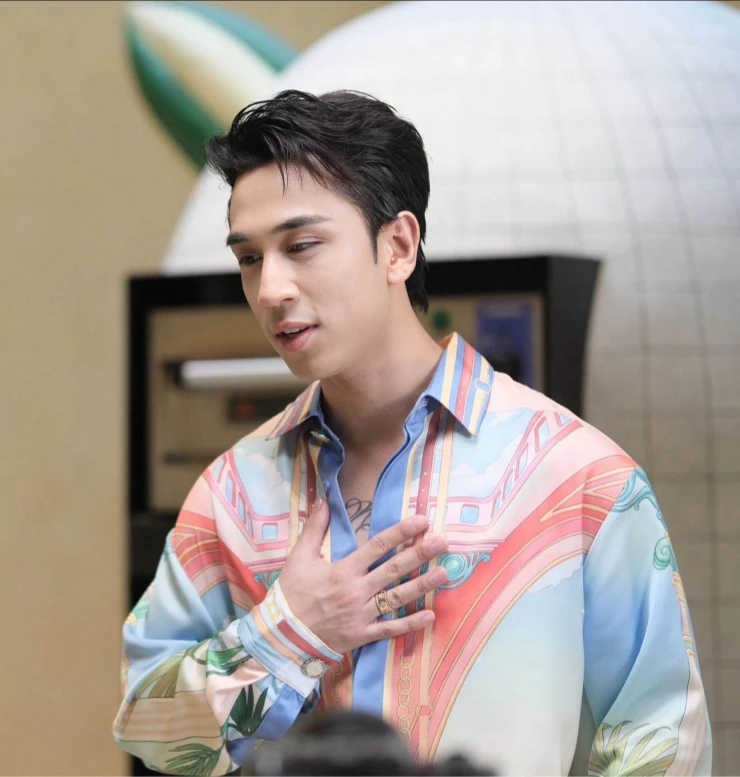 Tuấn Hưng mắc Covid-19, Dương Edward nhập viện cấp cứu Tuấn Hưng mắc Covid-19, Dương Edward nhập viện cấp cứu