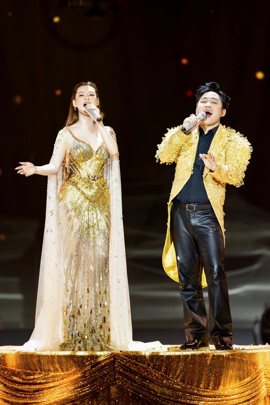 Tùng Dương chê AI Tùng Dương chê AI