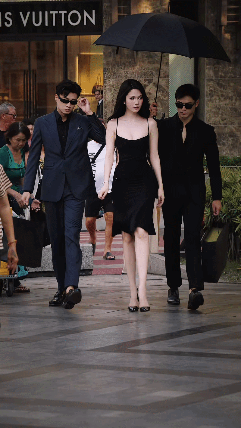 Vạn vật đều thua khi Ngọc Trinh xuống phố