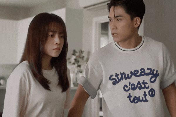 Vì Mẹ Anh Phán Chia Tay có cảnh ôm peak nhất làng phim Việt Vì Mẹ Anh Phán Chia Tay có cảnh ôm peak nhất làng phim Việt