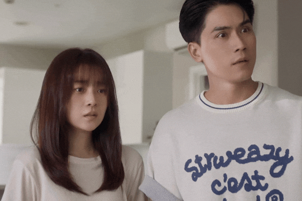 Vì Mẹ Anh Phán Chia Tay có cảnh ôm peak nhất làng phim Việt Vì Mẹ Anh Phán Chia Tay có cảnh ôm peak nhất làng phim Việt