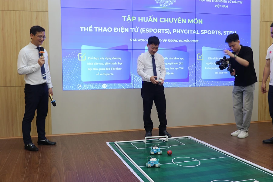 VIRESA hợp tác ICTU thúc đẩy đào tạo Esports và thể chất số tại Việt Nam