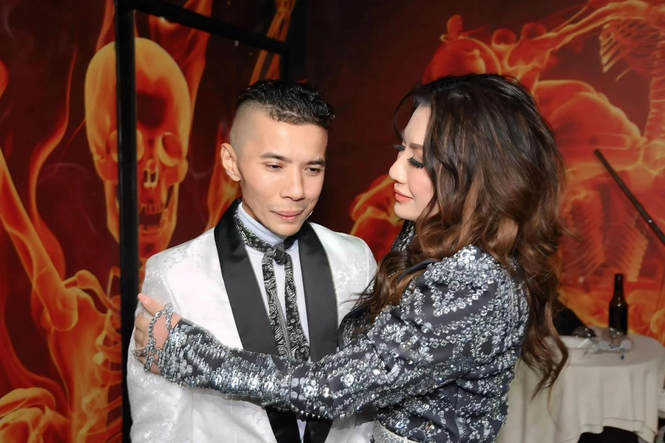 Vợ cũ Bằng Kiều thông báo lễ 49 ngày của Kasim: "Nếu có thể xin ghé qua thắp cho em ấy 1 nén nhang"