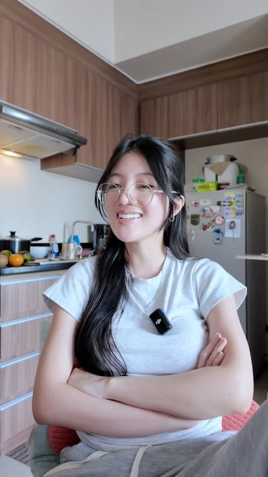 Vừa dùng nhạc Việt, lại còn hát tiếng Việt và nhảy cực quyến rũ, nữ TikToker khiến CDM không khỏi thích thú Vừa dùng nhạc Việt, lại còn hát tiếng Việt và nhảy cực quyến rũ, nữ TikToker khiến CDM không khỏi thích thú