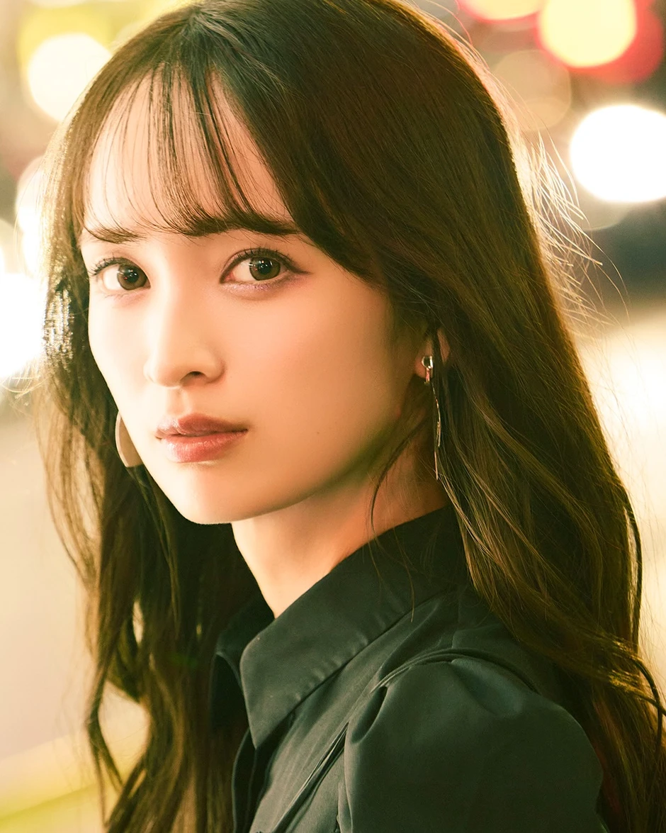 Xinh vượt mức, cô nàng hot girl bị nhận nhầm là AI, gây bão với khoảnh khắc "ngoài đầu thần tiên" Xinh vượt mức, cô nàng hot girl bị nhận nhầm là AI, gây bão với khoảnh khắc "ngoài đầu thần tiên"