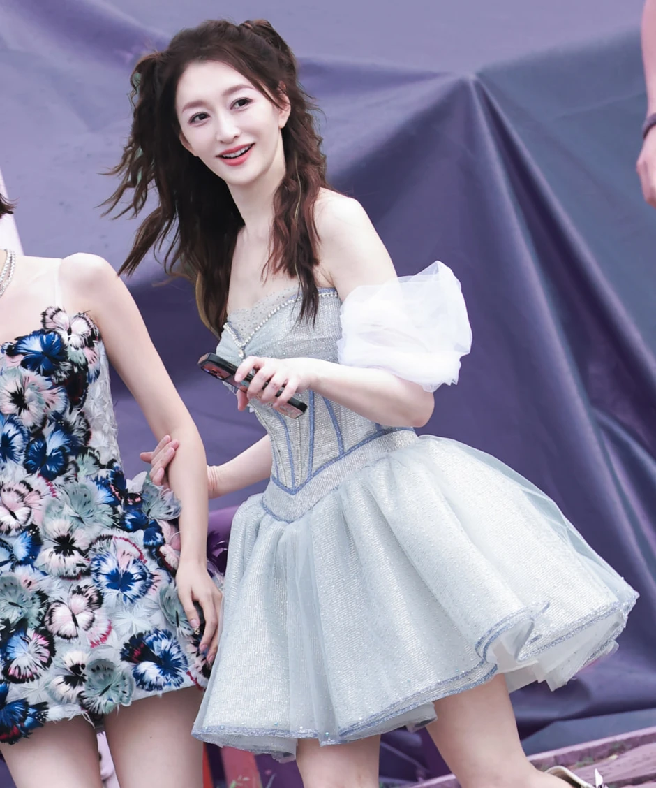 Xôn xao thông tin đối thủ số 1 của Trang Pháp rời Đạp Gió