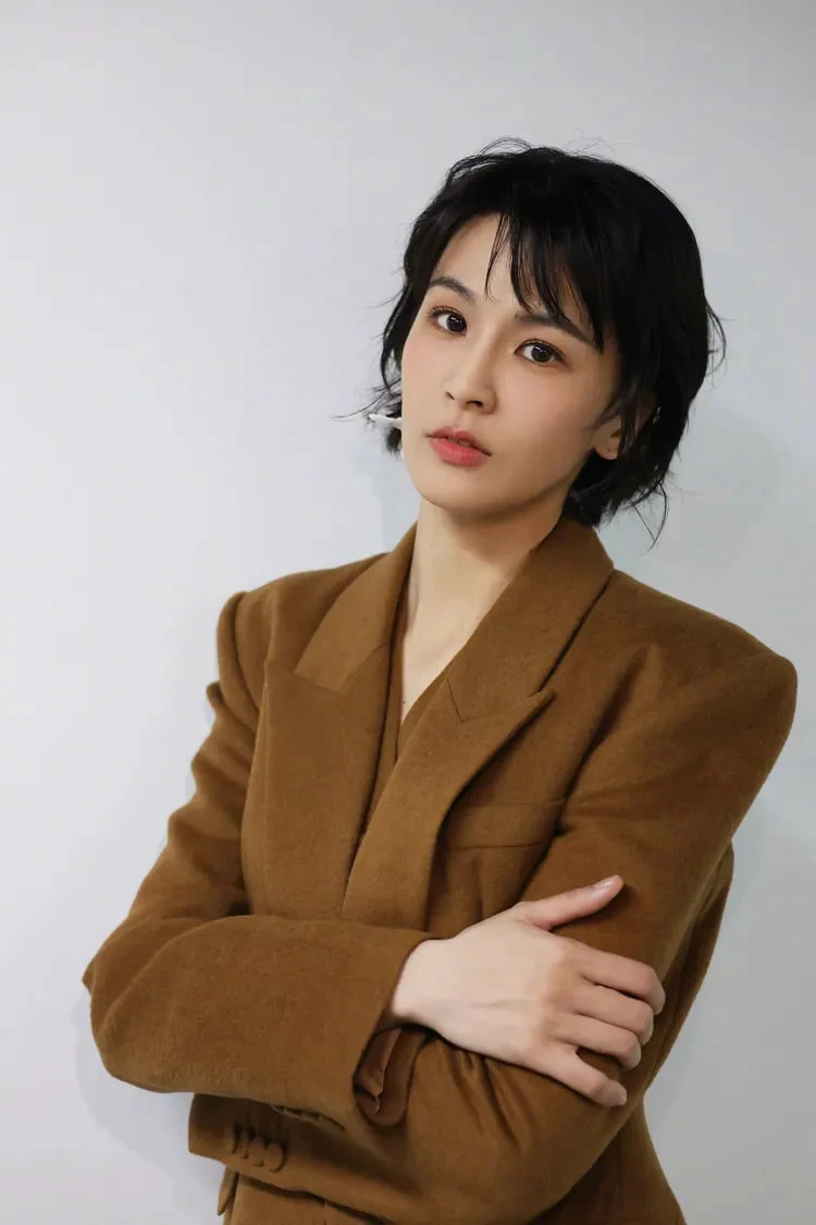 Xôn xao thông tin đối thủ số 1 của Trang Pháp rời Đạp Gió