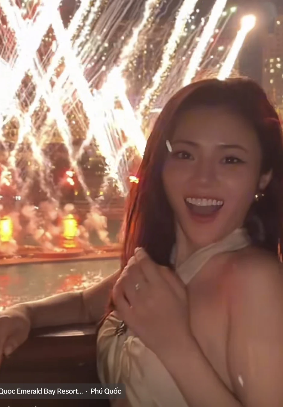 Ý Nhi phá đảo thế giới ảo, lên đồ nhảy Audition đời thực cực "slay"