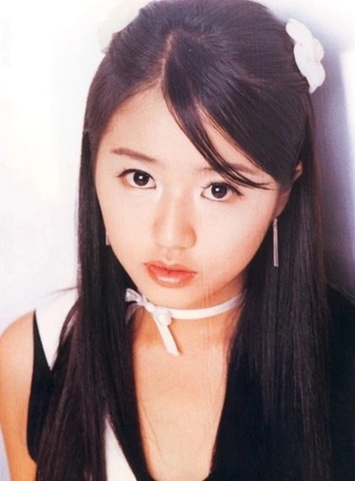 Yoon Eun Hye khốn khổ vì lâm vào cảnh hết thời