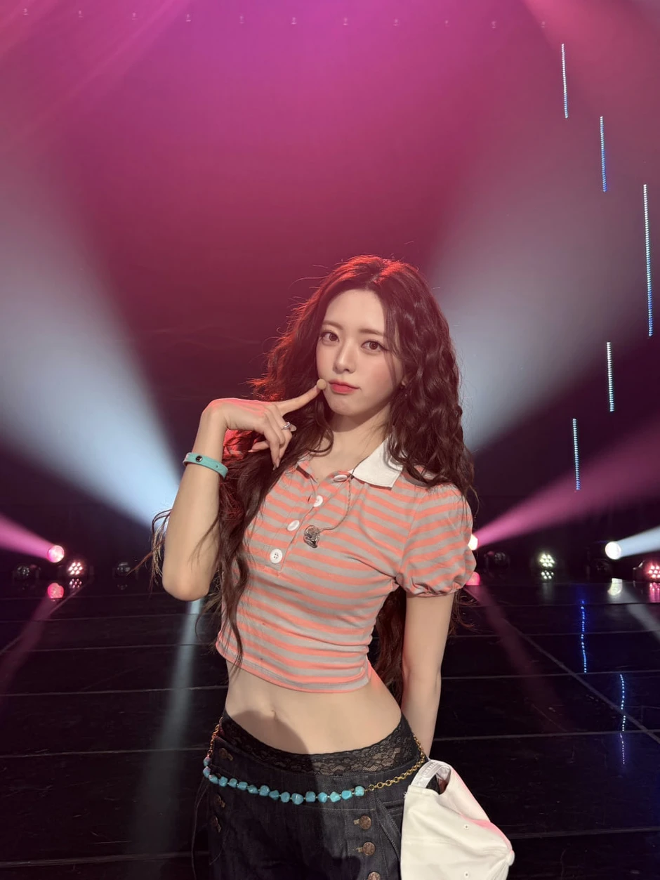 YUNA (ITZY): Doanh thu album thấp nhất lịch sử, bốc hơi khỏi toàn bộ BXH