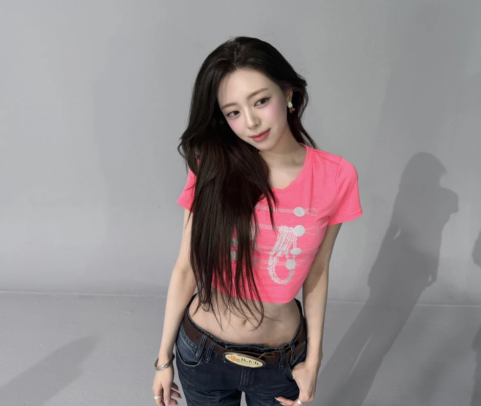 YUNA (ITZY): Doanh thu album thấp nhất lịch sử, bốc hơi khỏi toàn bộ BXH