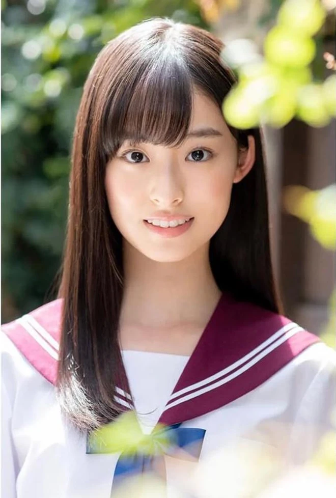 Yuri Tsunematsu: Từ sao nhí đến nữ chính bom tấn 18+ Yuri Tsunematsu: Từ sao nhí đến nữ chính bom tấn 18+