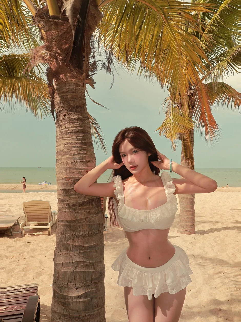 "+1" dresscode cho hội chị em đón hè năm nay, cứ "lên đồ" là đảm bảo hút trọn mọi ánh nhìn "+1" dresscode cho hội chị em đón hè năm nay, cứ "lên đồ" là đảm bảo hút trọn mọi ánh nhìn