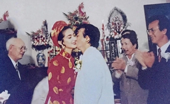 "Nữ hoàng ảnh lịch" một thời từng lấy chưởng môn phái Vịnh Xuân giờ ra sao? "Nữ hoàng ảnh lịch" một thời từng lấy chưởng môn phái Vịnh Xuân giờ ra sao?