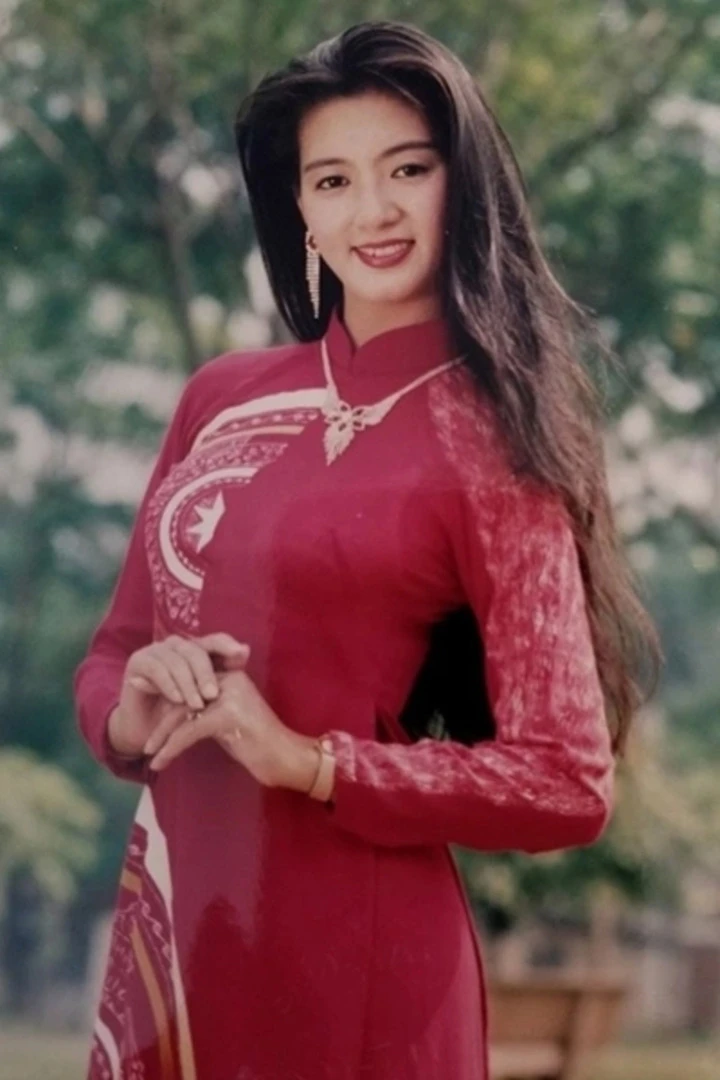"Nữ hoàng ảnh lịch" một thời từng lấy chưởng môn phái Vịnh Xuân giờ ra sao? "Nữ hoàng ảnh lịch" một thời từng lấy chưởng môn phái Vịnh Xuân giờ ra sao?