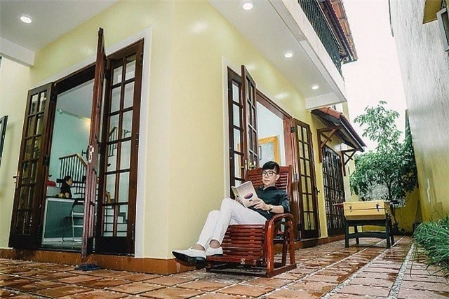 "Ông hoàng nhạc sến" Long Nhật giàu cỡ nào? "Ông hoàng nhạc sến" Long Nhật giàu cỡ nào?