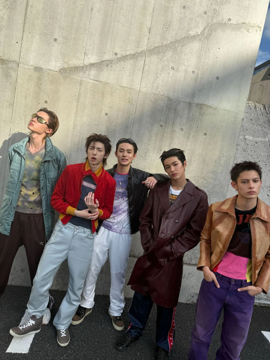 5 mỹ nam khiến công chúng nhìn thấy tương lai Kpop, G-Dragon lẫn BTS ưu ái hết mực 5 mỹ nam khiến công chúng nhìn thấy tương lai Kpop, G-Dragon lẫn BTS ưu ái hết mực