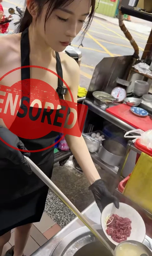 Ăn mặc phản cảm đứng bán "lẩu bò", chiêu trò marketing của hot girl xinh đẹp khiến CĐM không khỏi ngán ngẩm