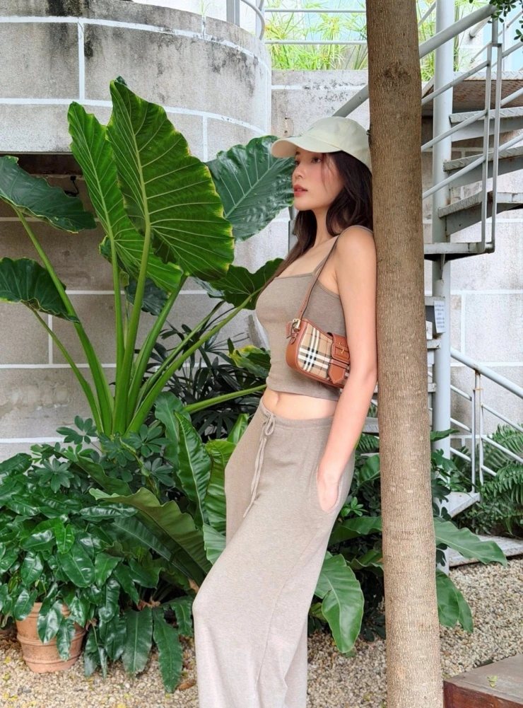 Ảnh sao 17/5: Vợ chồng Hà Anh mừng sinh nhật con trai Ảnh sao 17/5: Vợ chồng Hà Anh mừng sinh nhật con trai