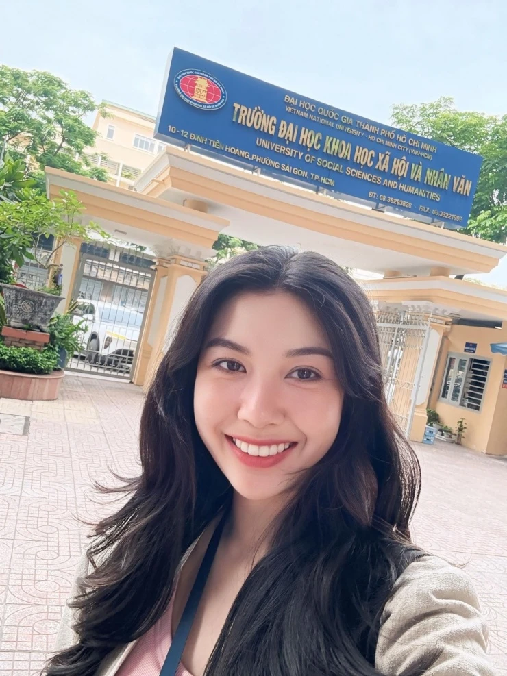 Ảnh sao 17/5: Vợ chồng Hà Anh mừng sinh nhật con trai Ảnh sao 17/5: Vợ chồng Hà Anh mừng sinh nhật con trai