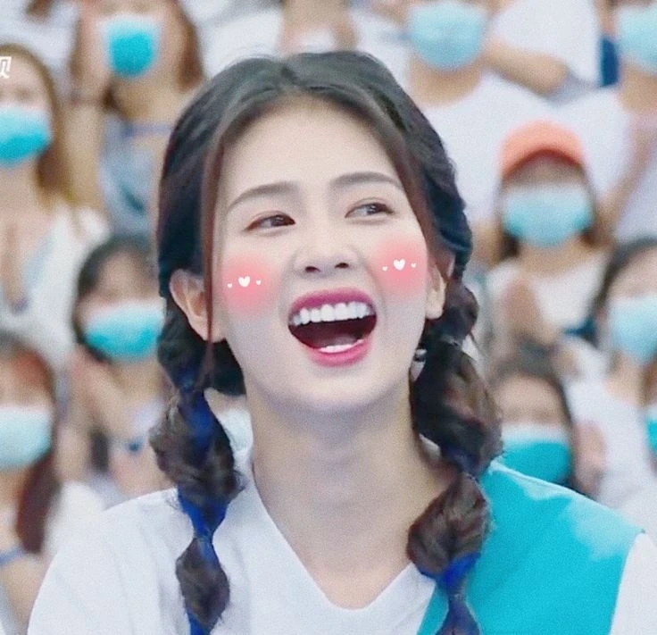 Bạch Lộc có nụ cười vô duyên nhất giới giải trí