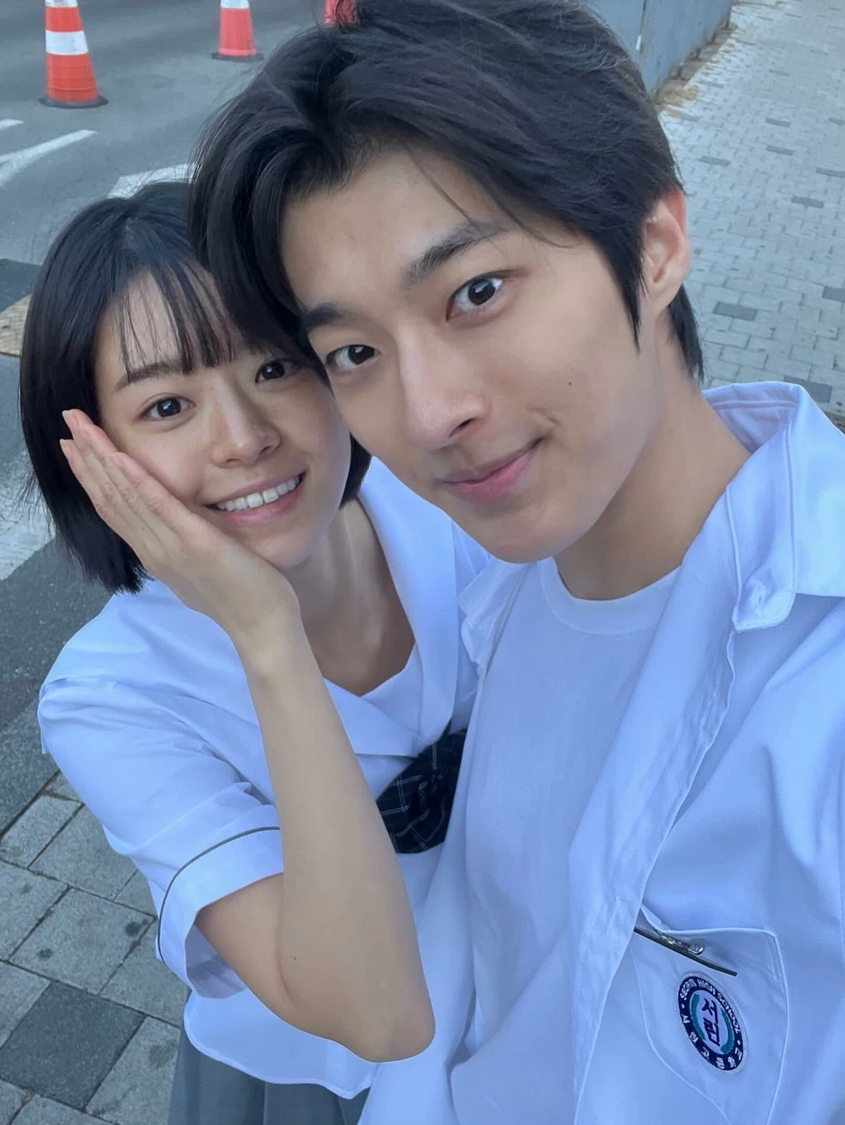 Baek Sun Ho và Jeon So Young ngầm công khai