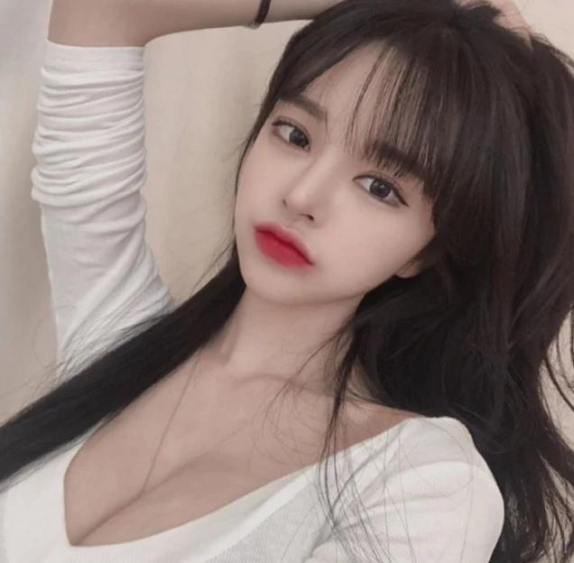 Bị cấm sóng vĩnh viễn vì quá "gợi cảm", nữ streamer chiêu trò đổi sân chơi, vẫn duy trì sức hút mạnh mẽ Bị cấm sóng vĩnh viễn vì quá "gợi cảm", nữ streamer chiêu trò đổi sân chơi, vẫn duy trì sức hút mạnh mẽ