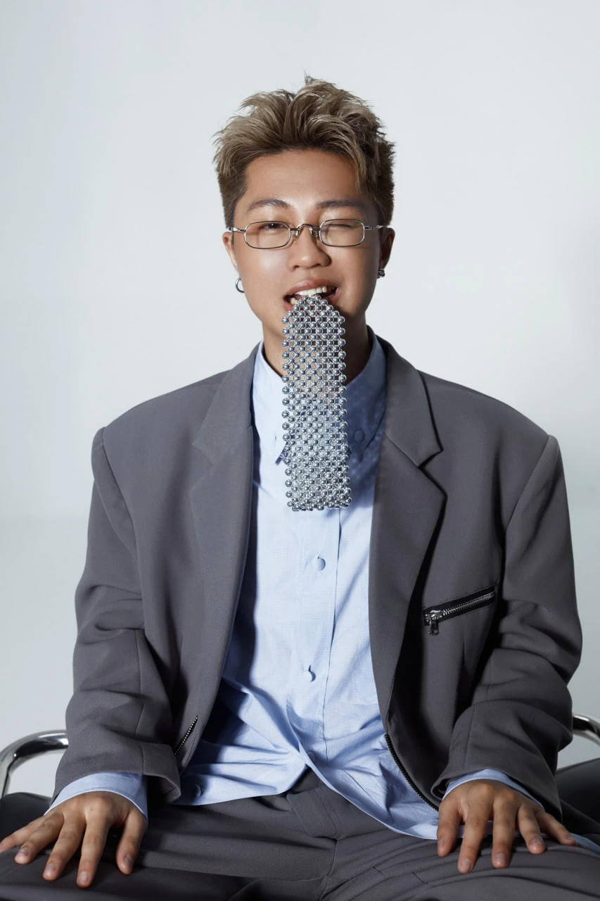 Bị chê rap dở, nam rapper hát hay nhất Vbiz mượn lời Đen Vâu đáp trả