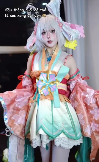Bụng bầu tháng cuối, nữ coser vẫn biến hình cực đỉnh, khiến tất cả phải trầm trồ khen ngợi