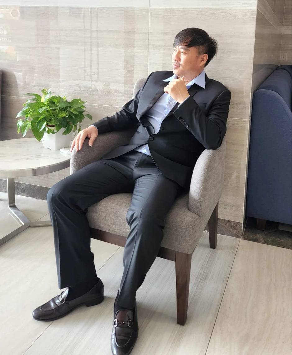 Ca sĩ Quang Lập là ai?