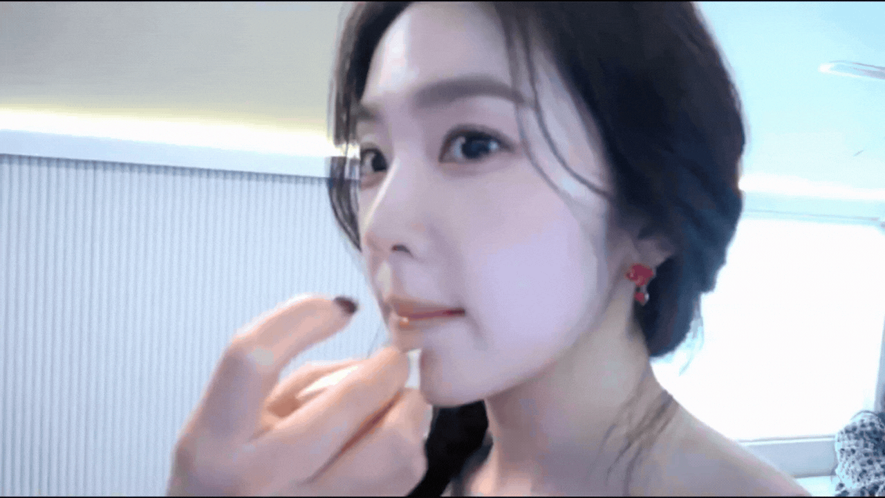 Cách đệ nhất mỹ nhân showbiz che giấu khuyết điểm, cam thường cũng khó bóc trần nhan sắc Cách đệ nhất mỹ nhân showbiz che giấu khuyết điểm, cam thường cũng khó bóc trần nhan sắc