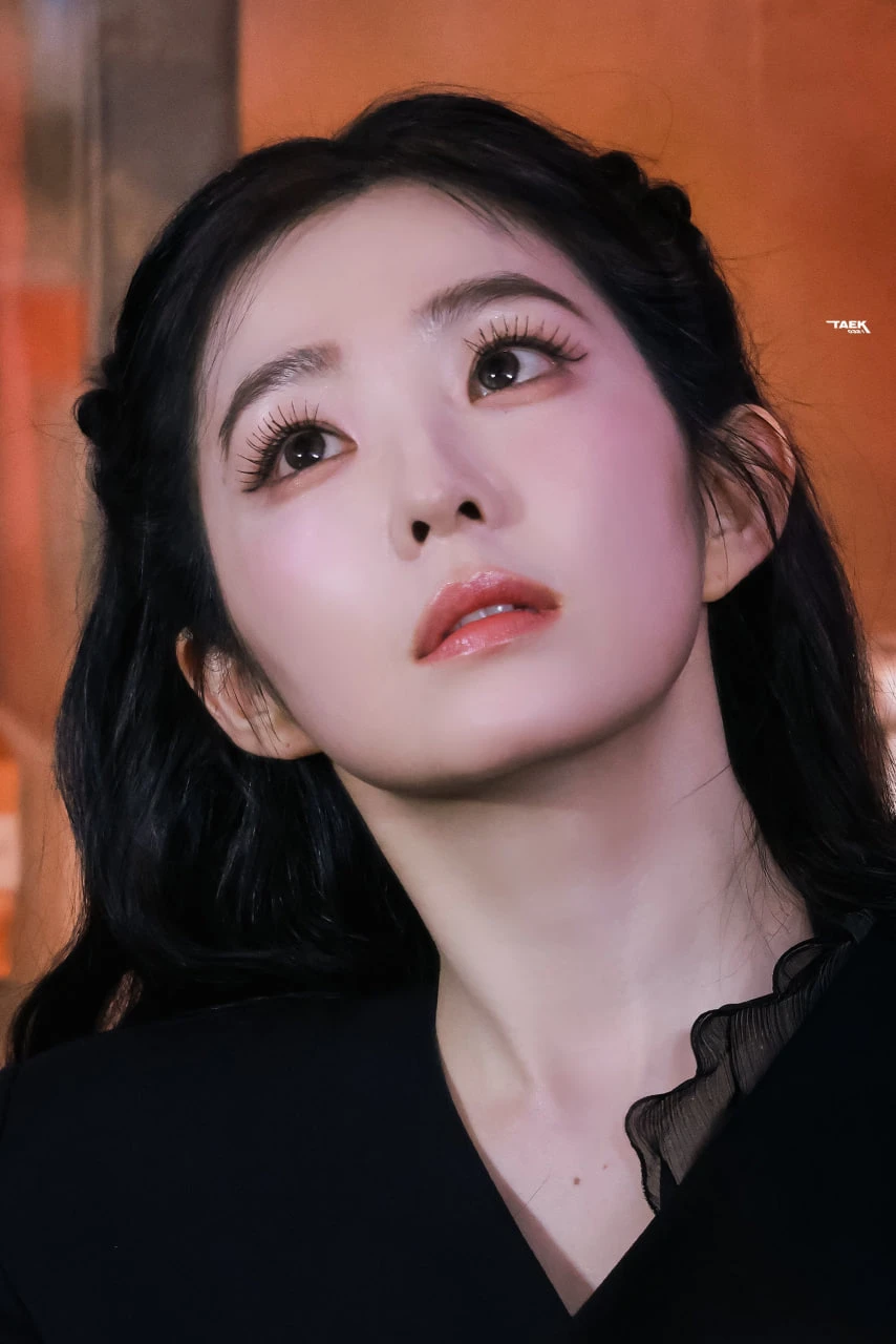 Cách đệ nhất mỹ nhân showbiz che giấu khuyết điểm, cam thường cũng khó bóc trần nhan sắc Cách đệ nhất mỹ nhân showbiz che giấu khuyết điểm, cam thường cũng khó bóc trần nhan sắc