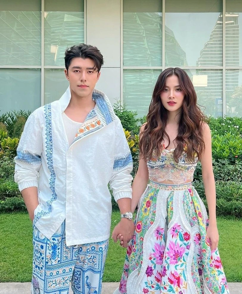 Căng đét: Mẹ Nine Naphat sốc đến đổ bệnh, có động thái đáp trả cực gắt sau khi bị con trai từ mặt vì Baifern Pimchanok Căng đét: Mẹ Nine Naphat sốc đến đổ bệnh, có động thái đáp trả cực gắt sau khi bị con trai từ mặt vì Baifern Pimchanok