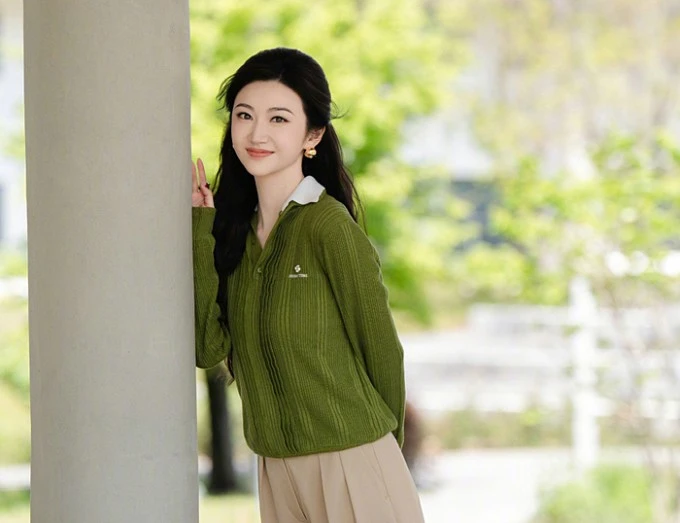 Cảnh Điềm vướng lùm xùm thuê người mang thai hộ