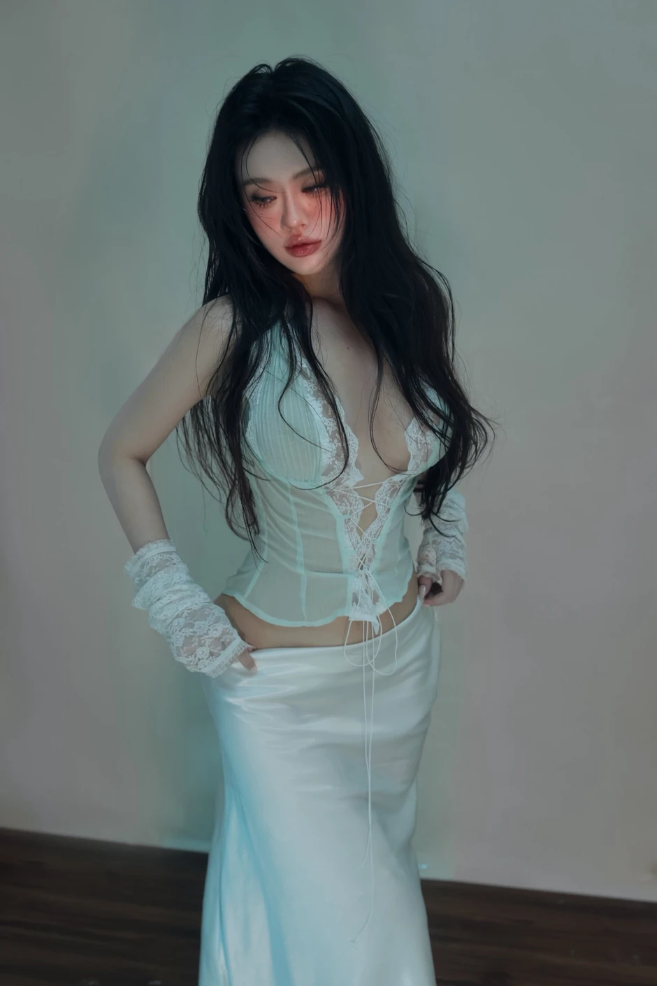 Chụp studio đầy ấn tượng, hot girl "gây mê" với visual đầy khí chất Chụp studio đầy ấn tượng, hot girl "gây mê" với visual đầy khí chất