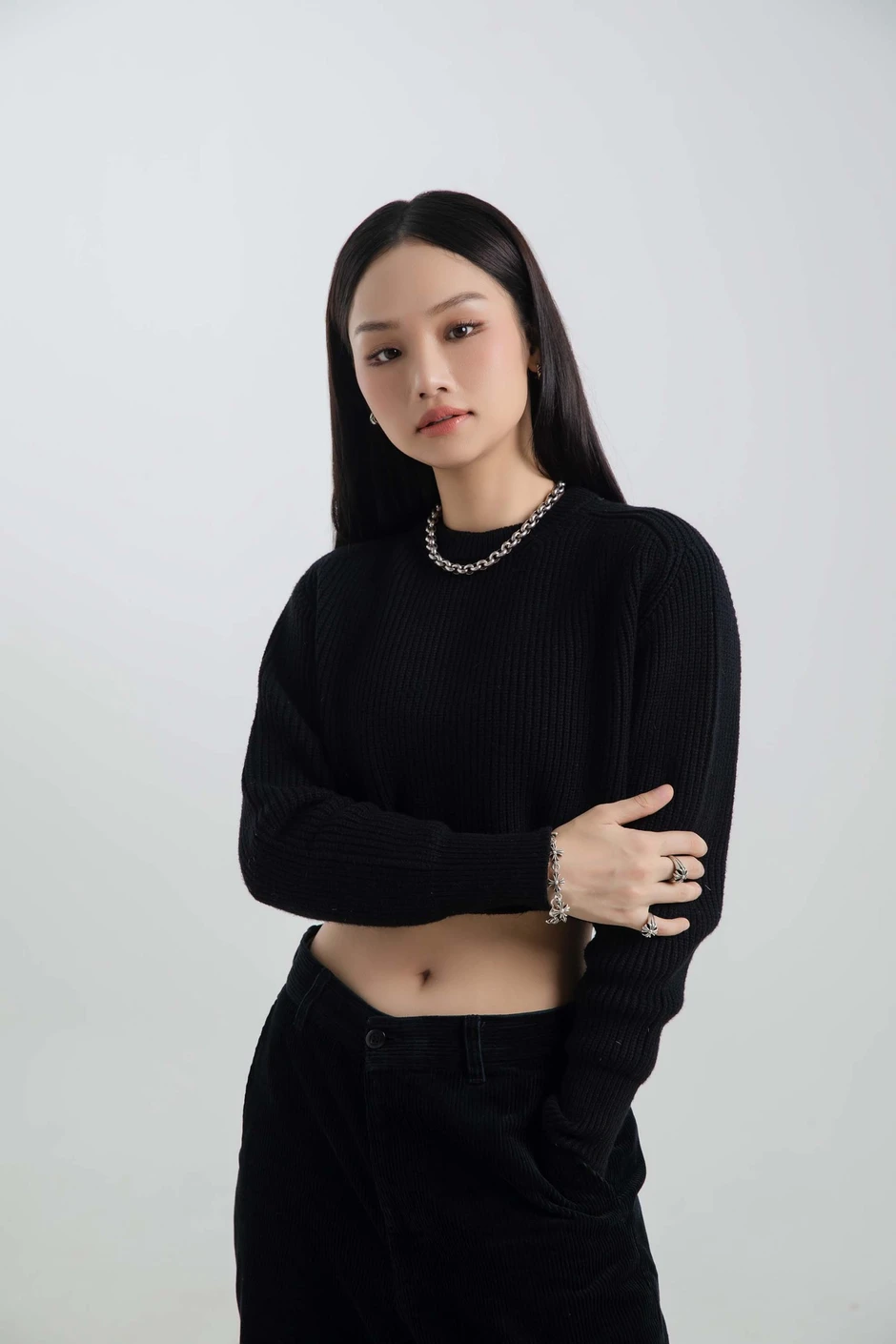 Clip Miu Lê có biểu hiện lạ từ nửa tháng trước