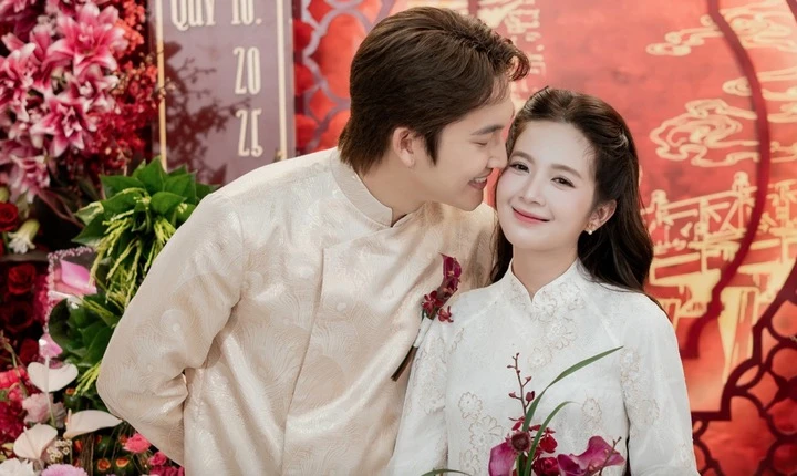 Cuộc sống của hai mỹ nhân phim giờ vàng trùng tên trên VTV Cuộc sống của hai mỹ nhân phim giờ vàng trùng tên trên VTV