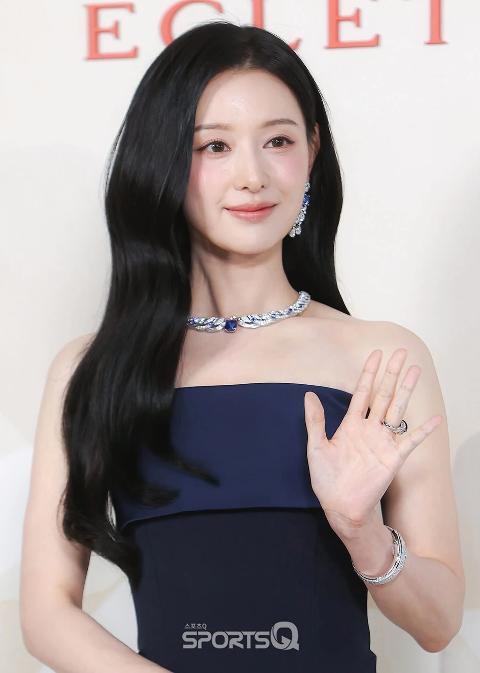 Dàn mỹ nhân kế thừa Song Hye Kyo - Kim Tae Hee - Jeon Ji Hyun Dàn mỹ nhân kế thừa Song Hye Kyo - Kim Tae Hee - Jeon Ji Hyun