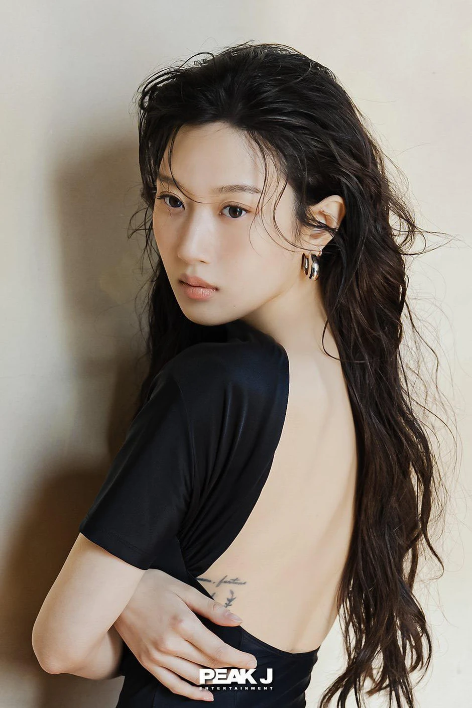 Dàn mỹ nhân kế thừa Song Hye Kyo - Kim Tae Hee - Jeon Ji Hyun Dàn mỹ nhân kế thừa Song Hye Kyo - Kim Tae Hee - Jeon Ji Hyun