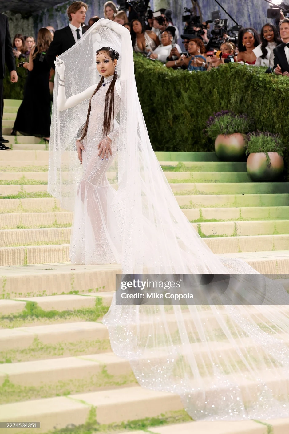 Đâu ai ngờ ở Met Gala: Lisa (BLACKPINK) đụng mặt "bạn trai tin đồn", chỉ 6 giây tương tác thôi đã đủ gây chú ý Đâu ai ngờ ở Met Gala: Lisa (BLACKPINK) đụng mặt "bạn trai tin đồn", chỉ 6 giây tương tác thôi đã đủ gây chú ý