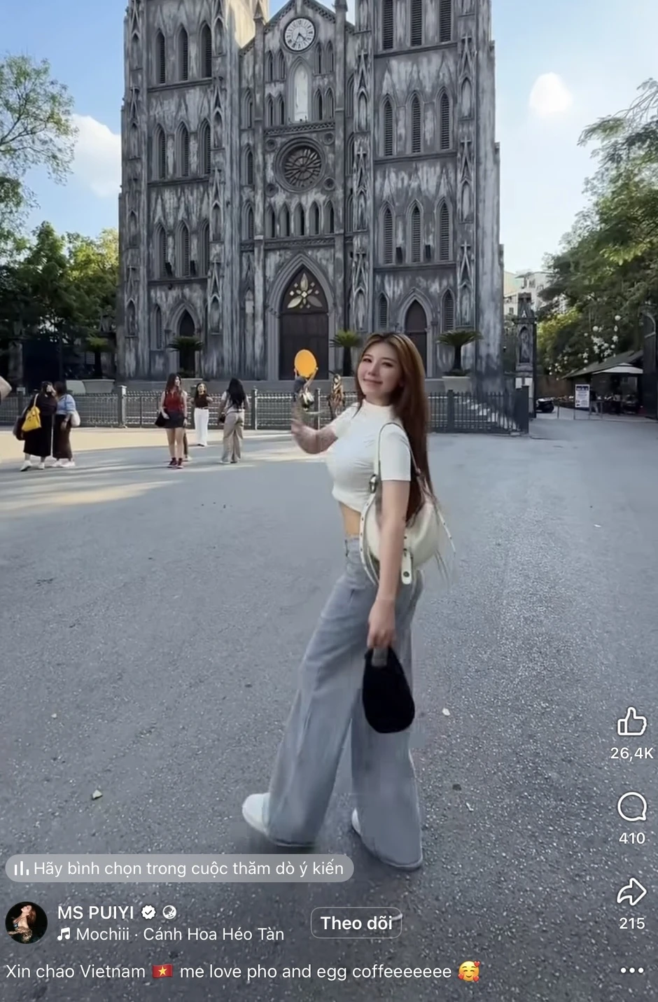 Đổ bộ bất ngờ, nữ idol triệu follow khiến fans Việt "đứng ngồi không yên"