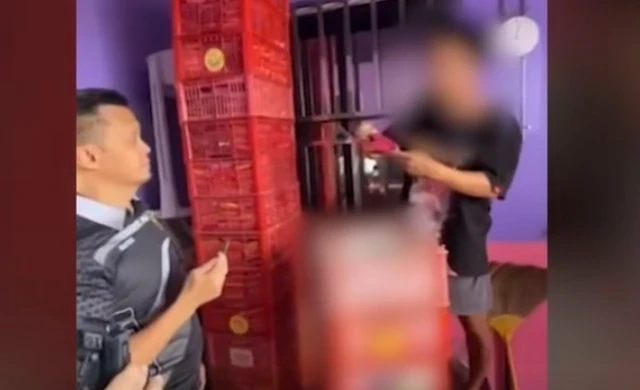 Đột kích nhiều kho hàng, cảnh sát thu giữ hơn 55.000 sản phẩm dầu gội, xà phòng, kem dưỡng da,...giả chứa kim loại nặng