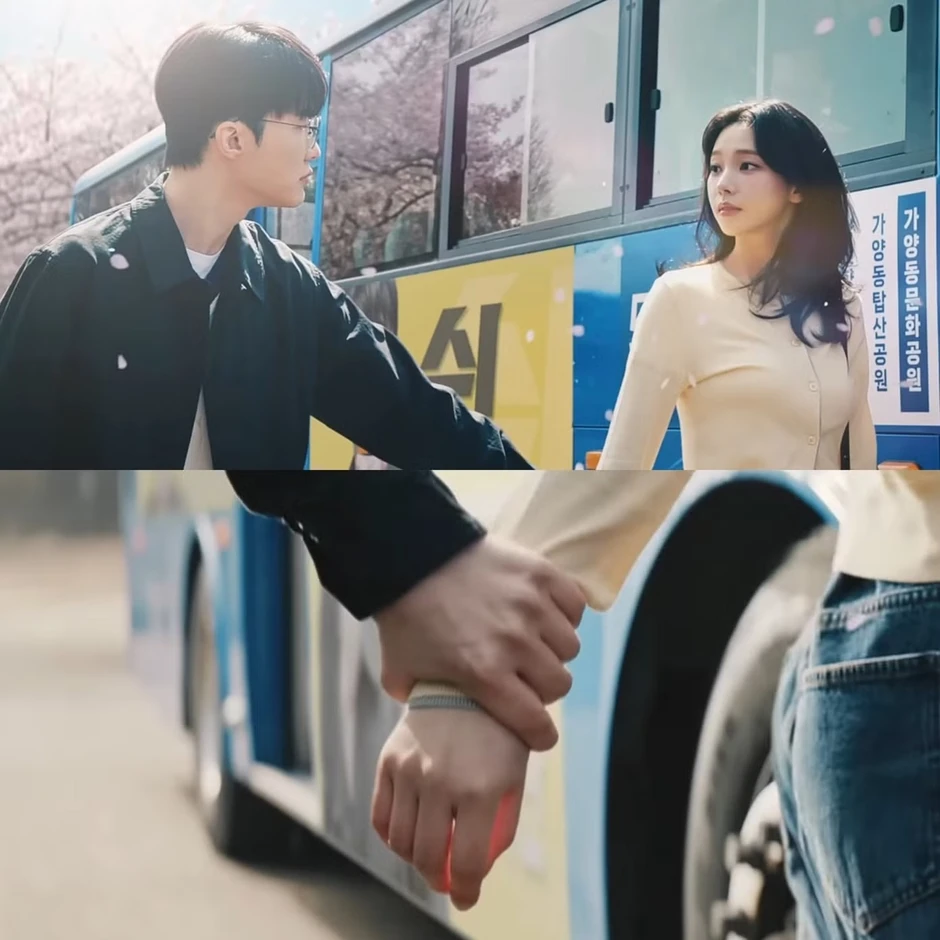 Faker nắm tay tỏ tình Karina (aespa)